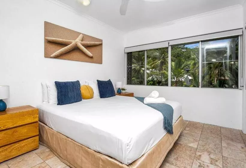 Driftwood Mantaray   Official Onsite Reception And Check In