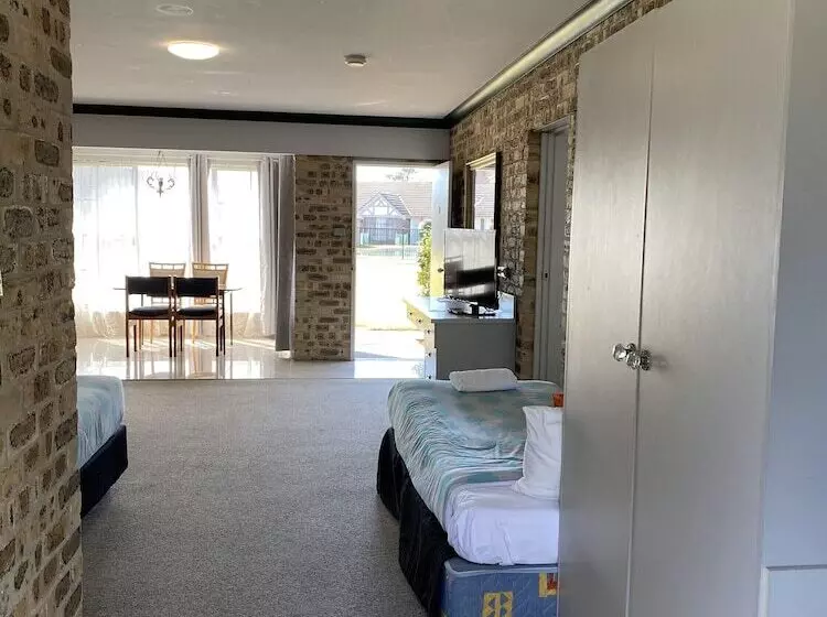 ホテル Sir Francis Drake