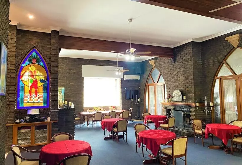 ホテル Sir Francis Drake