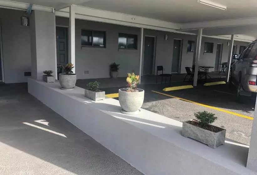 Allan Cunningham Motel