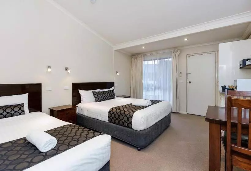 Amaroo Motel Tumuts Best Accommodation