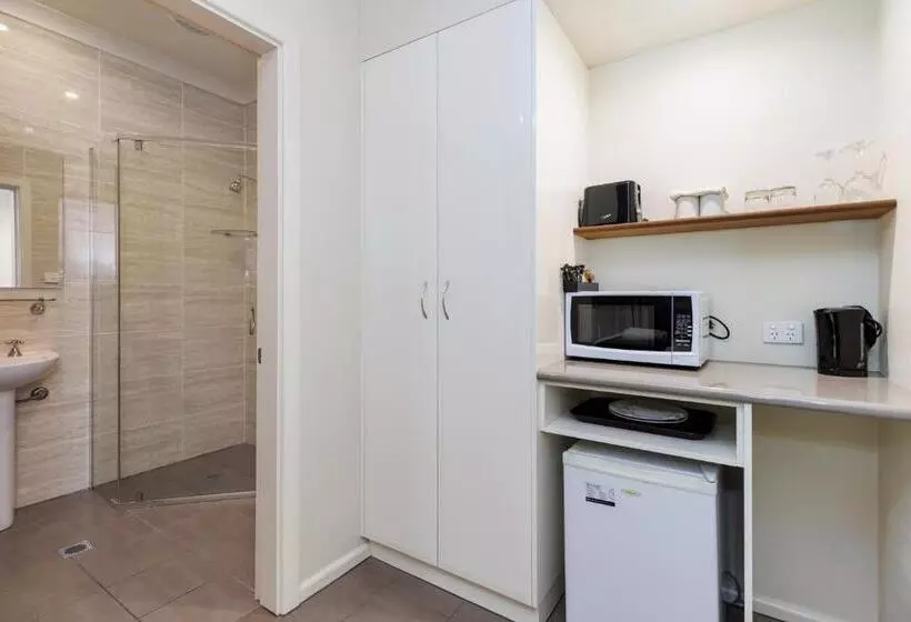 Amaroo Motel Tumuts Best Accommodation