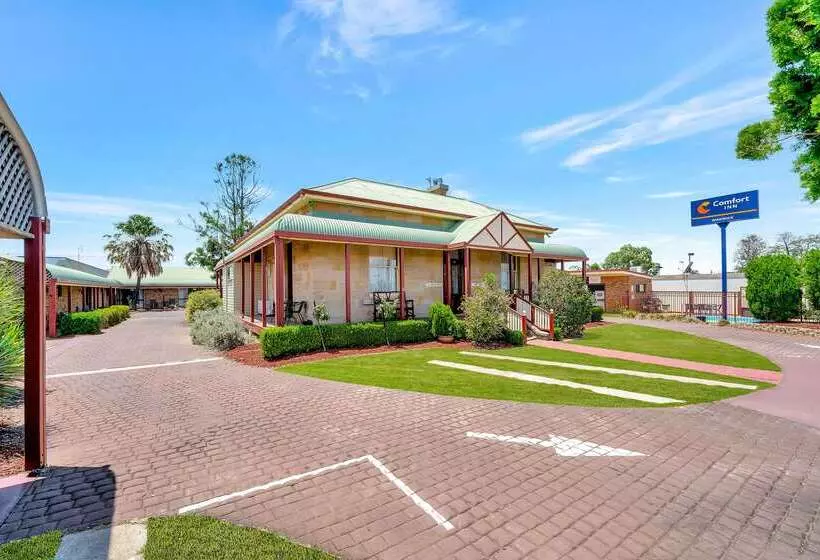 ホテル Warwick Settlers Inn