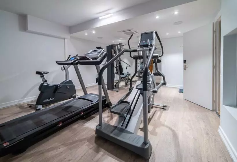 Grand Hotel Normandy By Cw Hotel Collection