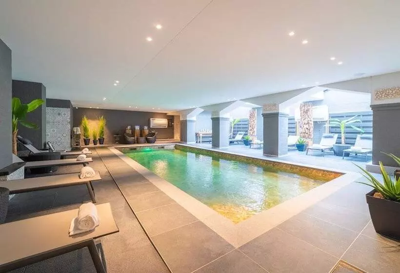 Grand Hotel Normandy By Cw Hotel Collection