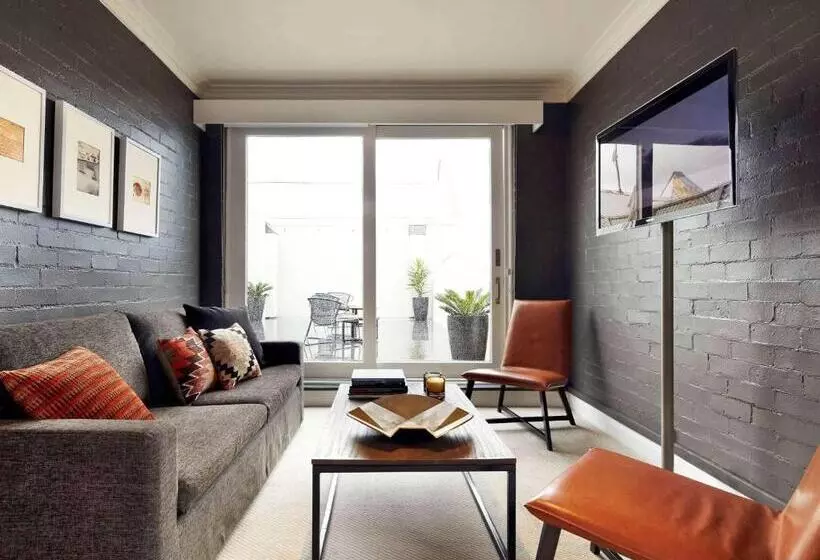 Harbour Rocks Hotel Sydney