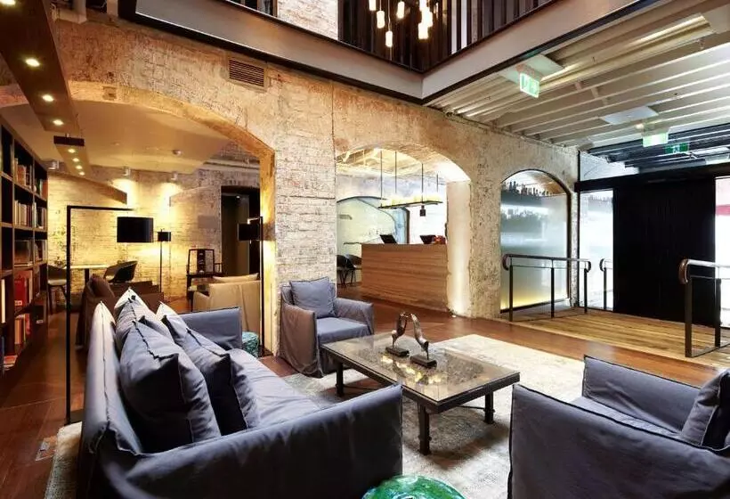 Harbour Rocks Hotel Sydney