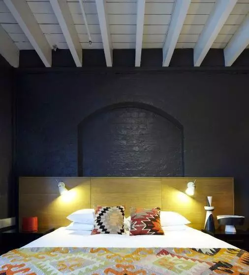 Harbour Rocks Hotel Sydney