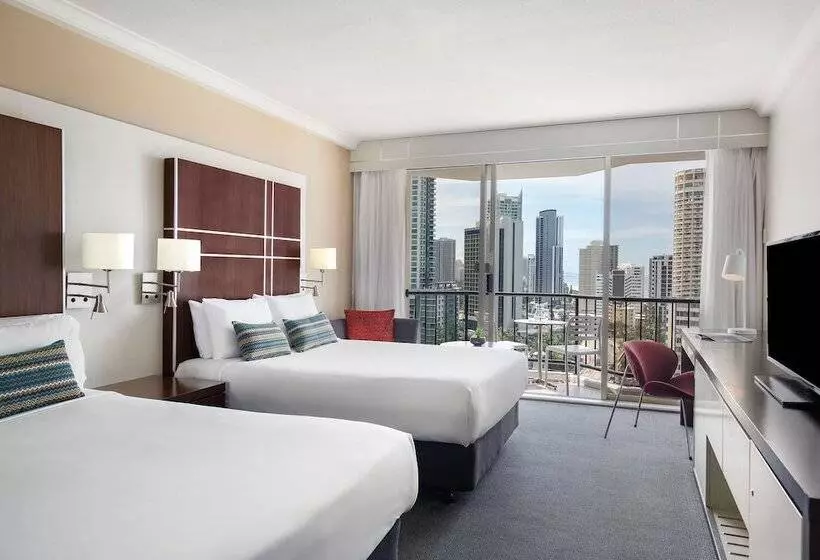 Hotel Mantra On View