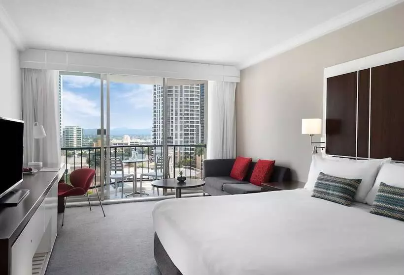 Hotel Mantra On View