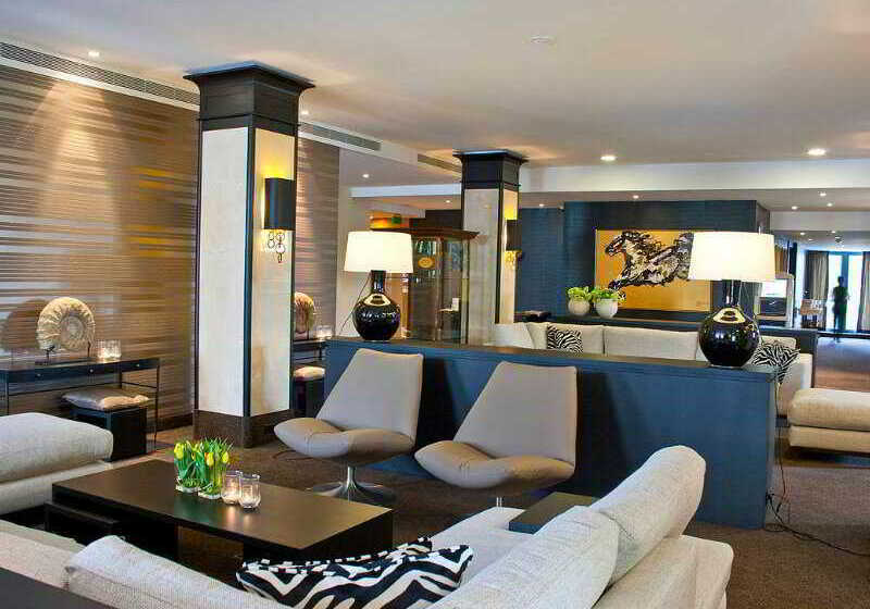 هتل Parker Brussels Airport