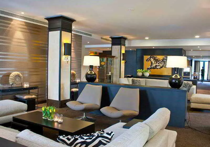 酒店 Parker  Brussels Airport