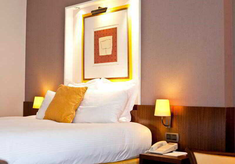 هتل Parker Brussels Airport