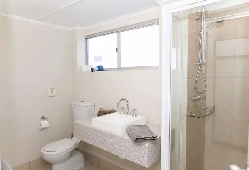 Отель Pelican Sands Scamander