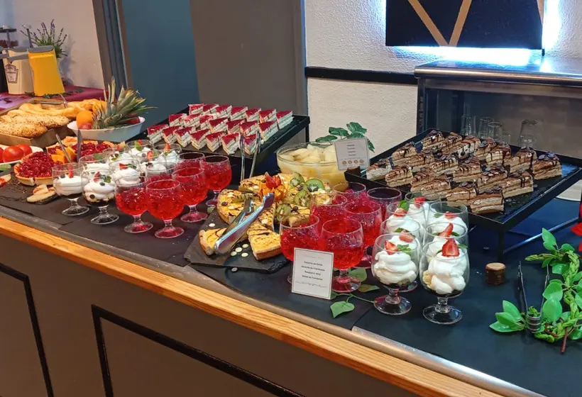 Отель Pere d'Urg 3000