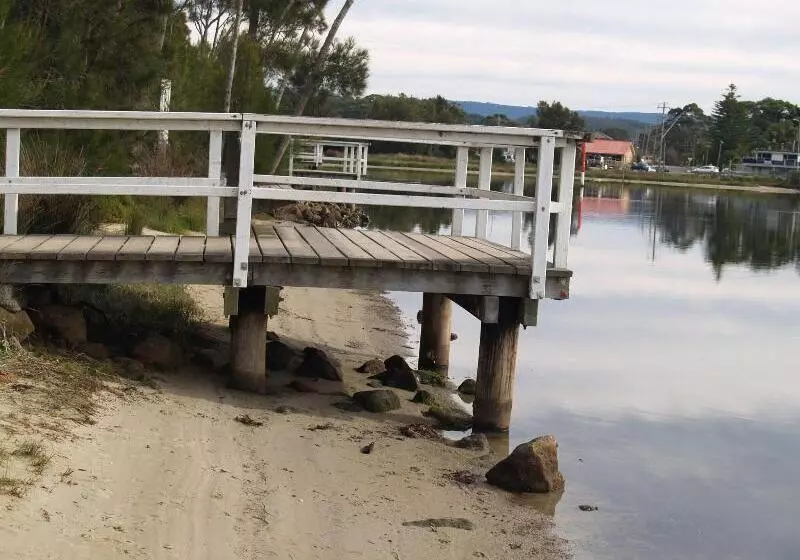 호텔 Pigeon House Motor Inn