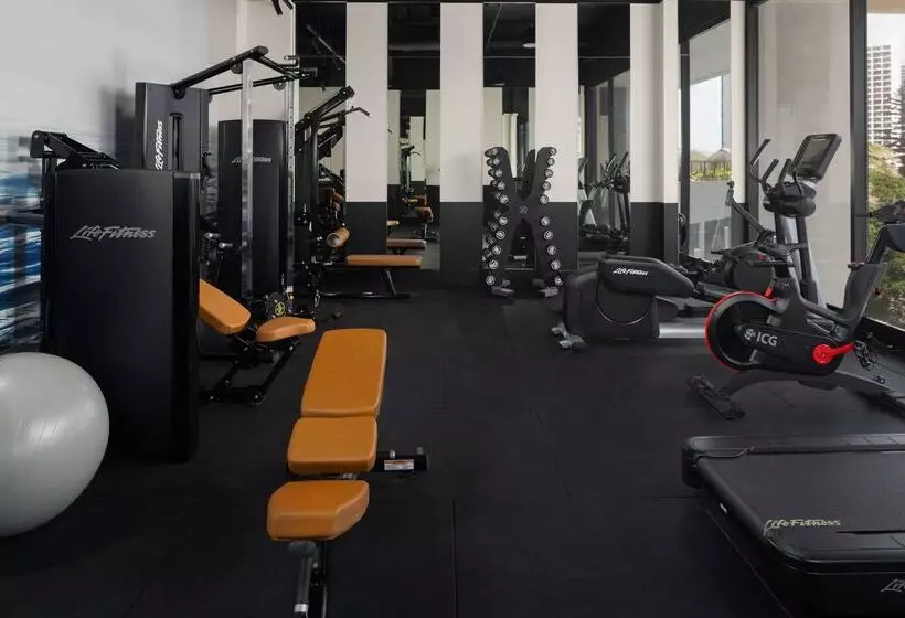 فندق Qt Gold Coast