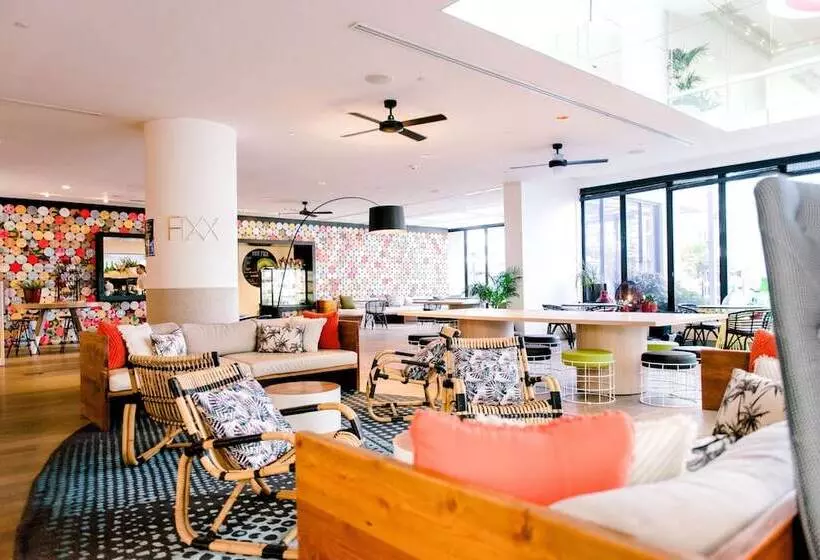 فندق Qt Gold Coast