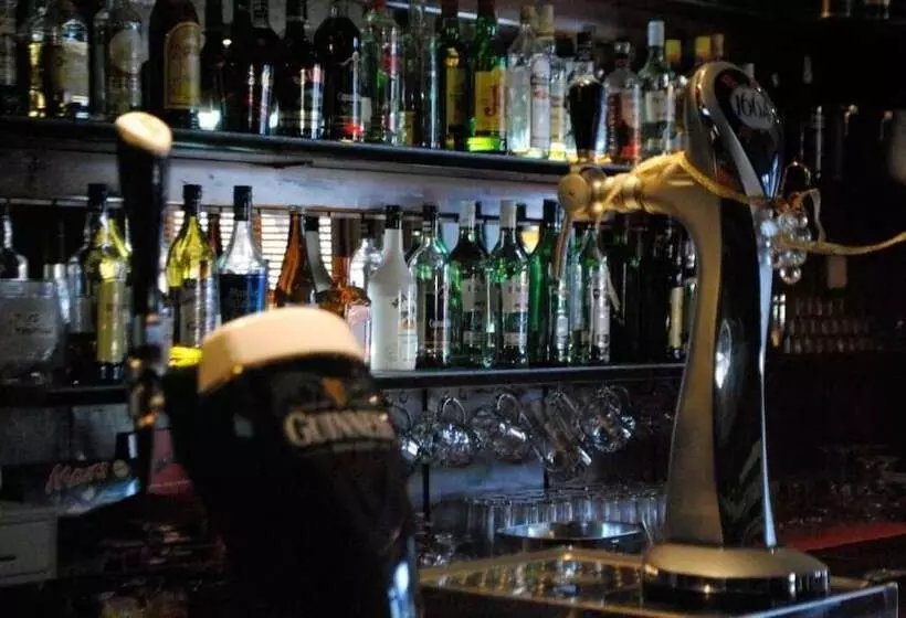 هتل Roc De St Miquel & Apartment