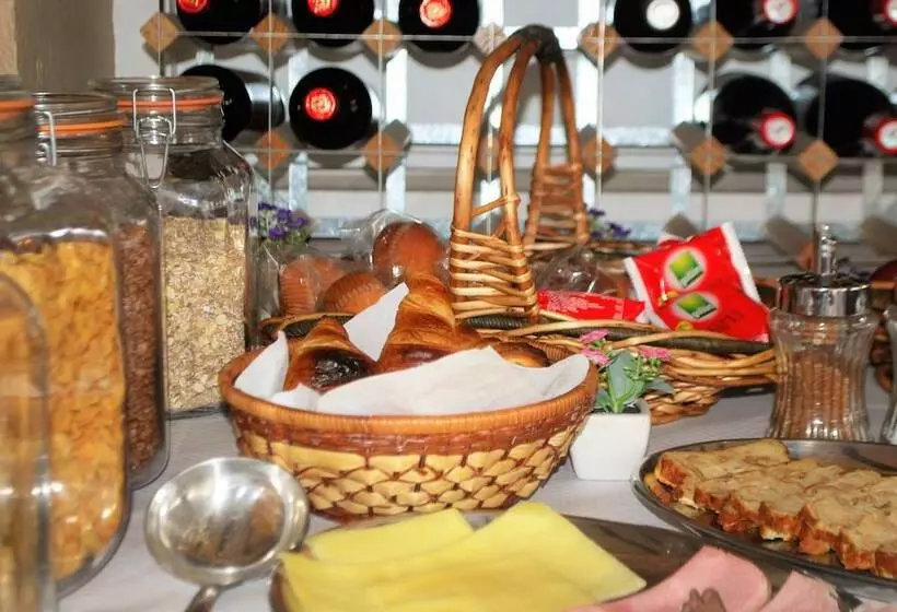 هتل Roc De St Miquel & Apartment