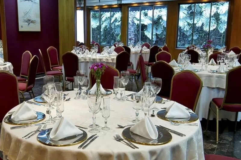 ホテル Solans Riviera