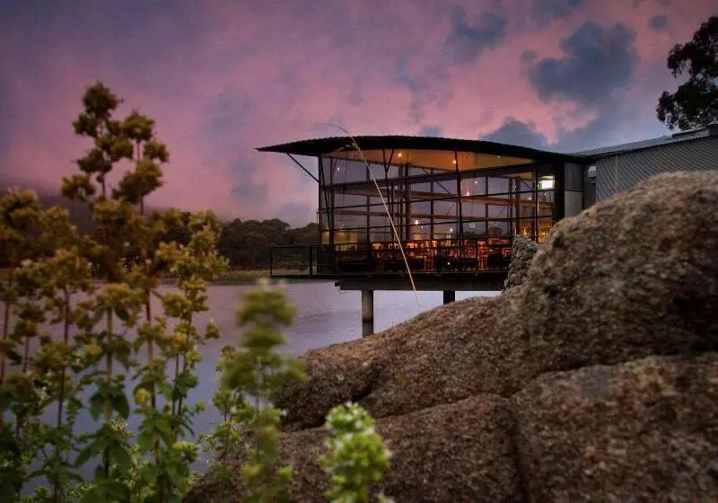 Lake Crackenback Resort & Spa