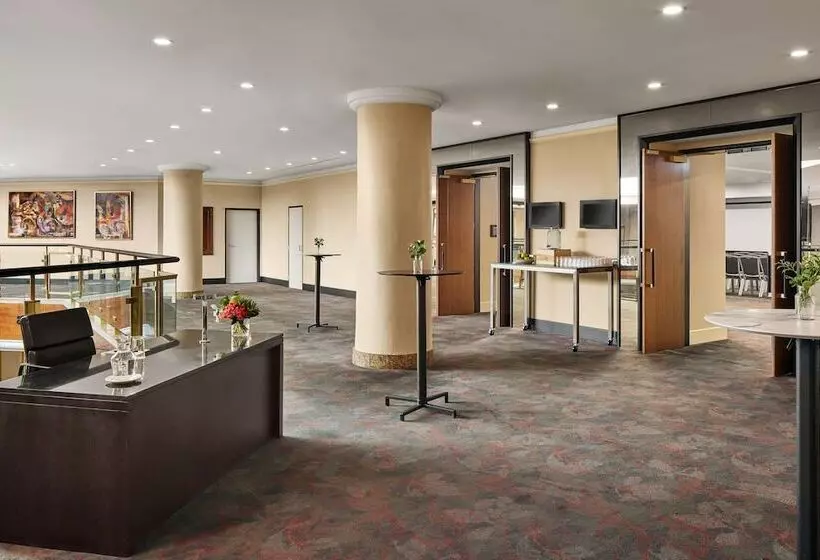 Sydney Harbour Marriott Hotel At Circular Quay