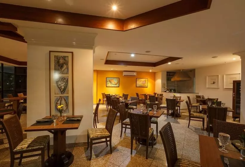 ホテル Blue Tree Towers Fortaleza Beira Mar