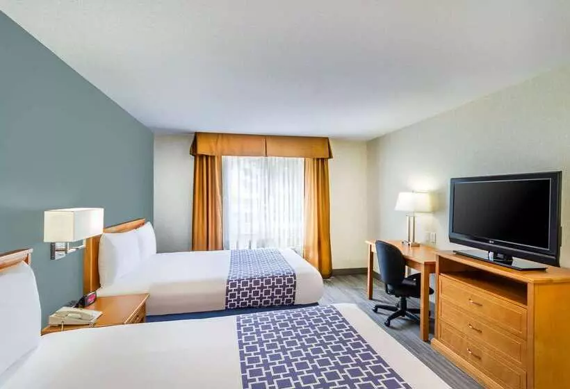 Hotel Econo Lodge Inn & Suites University