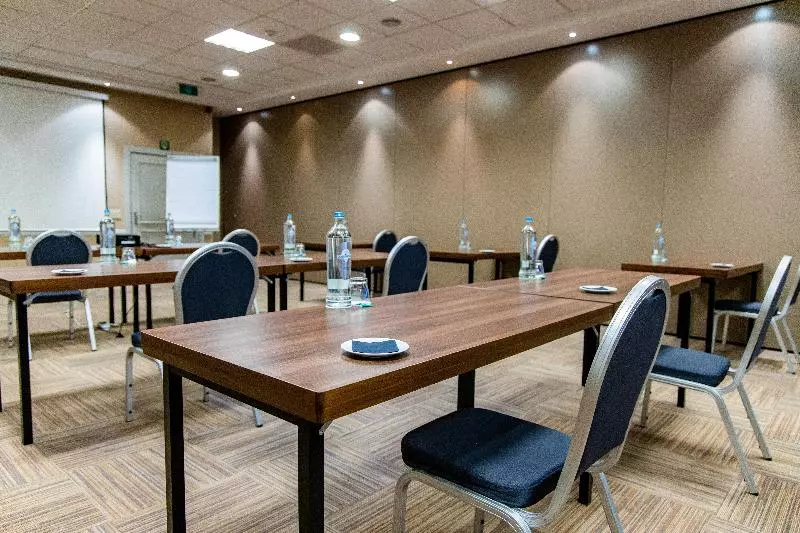 فندق Holiday Inn Express & Suites Ghent By Ihg