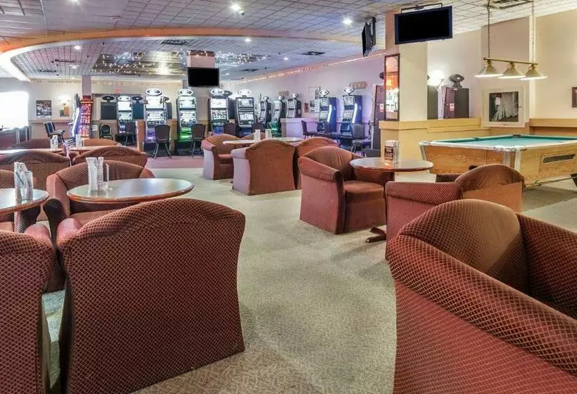 Szálloda Bedfort Inn & Suites