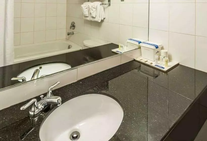 Szálloda Bedfort Inn & Suites