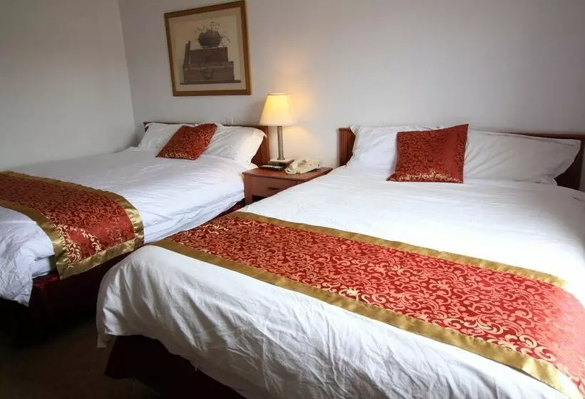 فندق Redwood Motor Inn