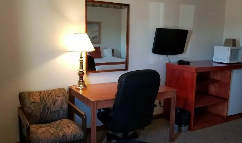 فندق Redwood Motor Inn