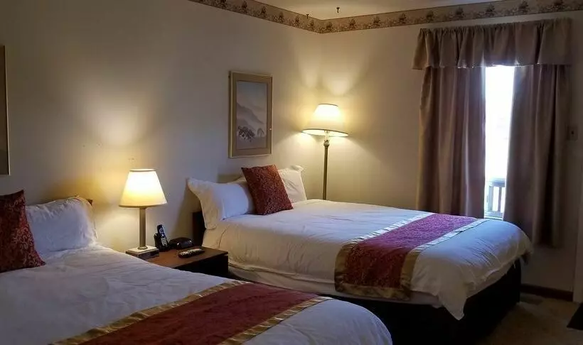 فندق Redwood Motor Inn