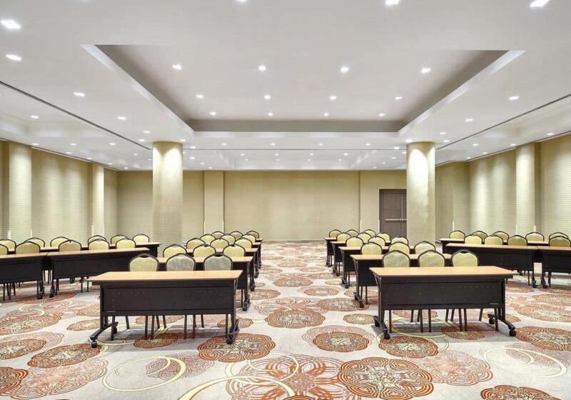 Sheraton Grand Rio Hotel & Resort