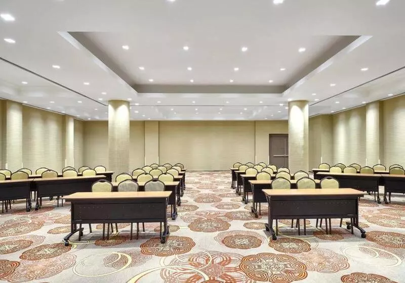 Sheraton Grand Rio Hotel & Resort