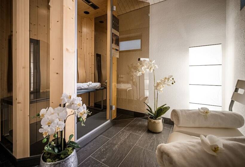 Golf & Sporthotel Hof Maran