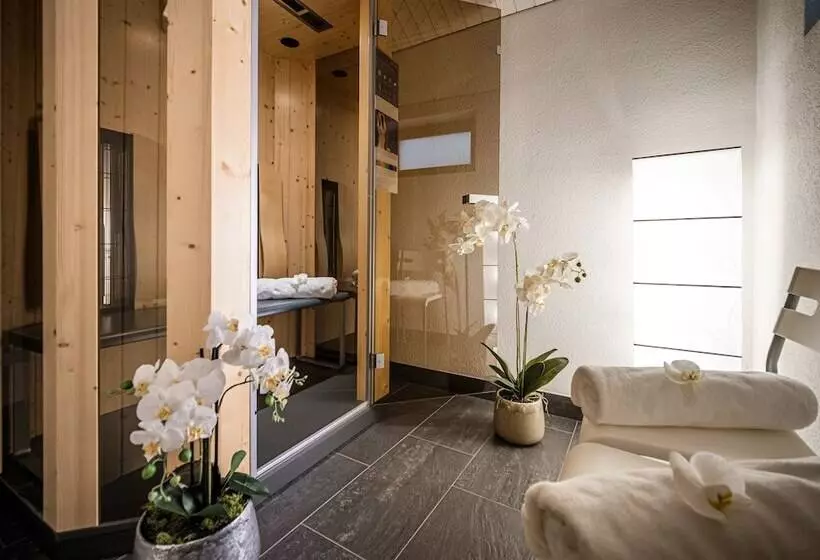 Golf & Sporthotel Hof Maran