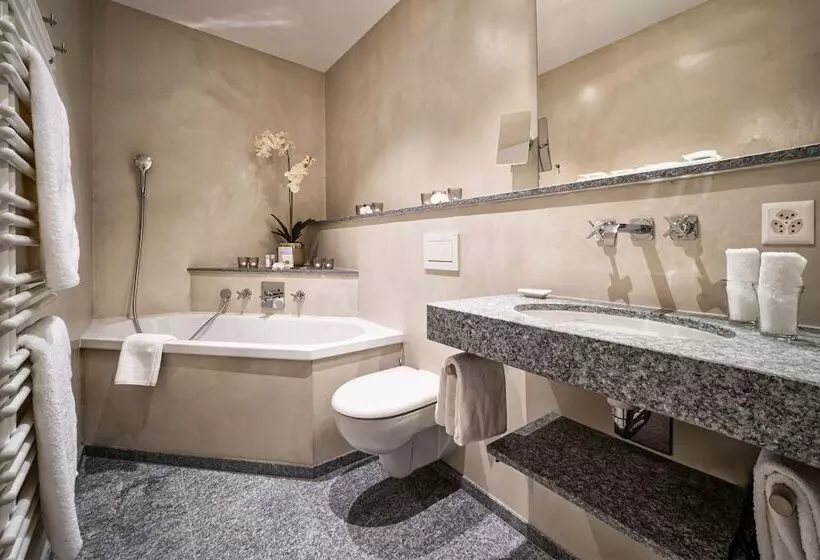 Golf & Sporthotel Hof Maran