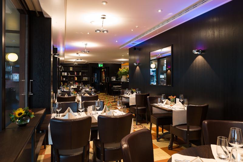 Hotel Basel Urbane Tradition Und Moderne