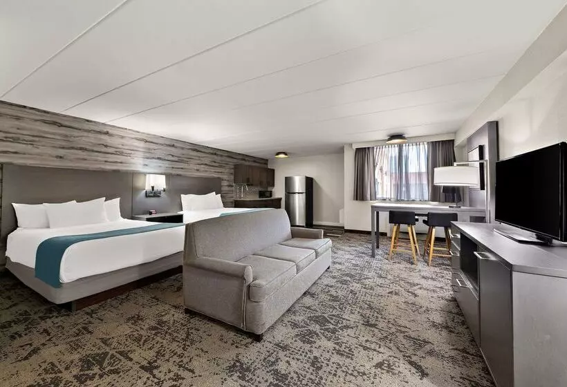 Best Western Parkway Hotel Toronto North