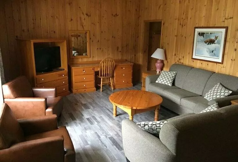 ホテル Clevelands House Resort Muskoka