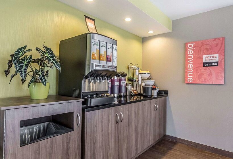 ホテル Comfort Inn Riviereduloup