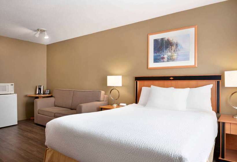 فندق Days Inn By Wyndham Nanaimo