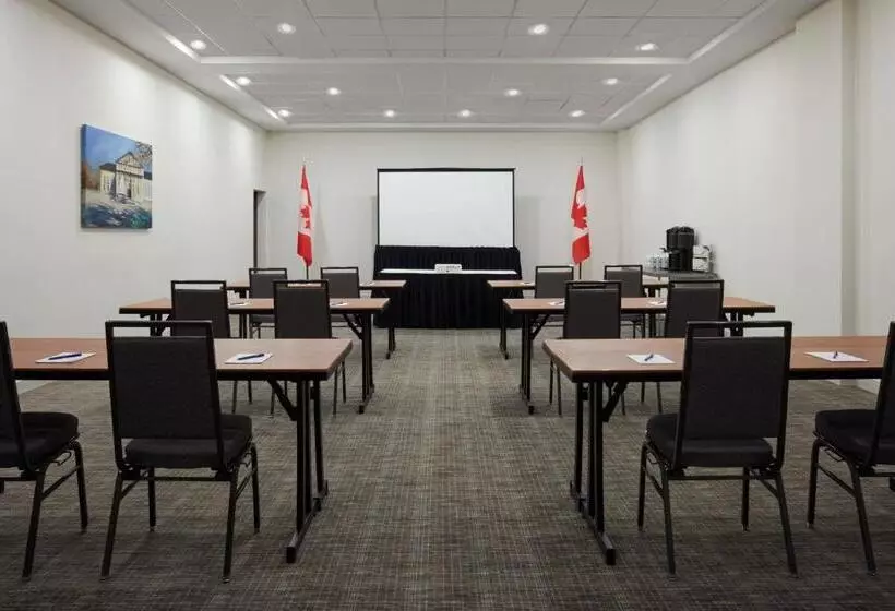 Delta Hotels By Marriott Ottawa City Centre