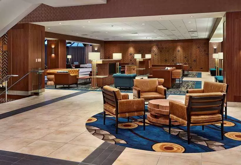 Doubletree By Hilton Hotel & Conference Centre Regina