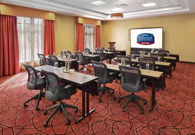 Hotelli Fairfield Inn & Suites By Marriott St. John S Newfoundland