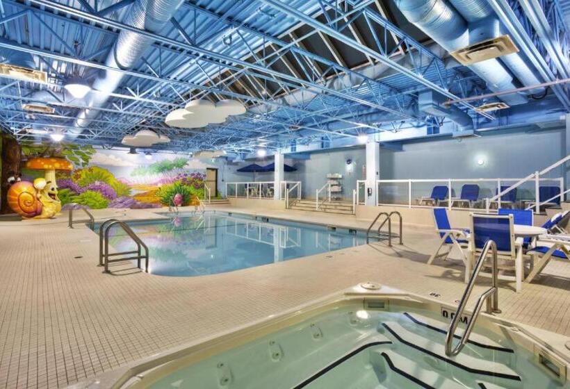 هتل Holiday Inn Express Winnipeg Airport Polo Park, An Ihg