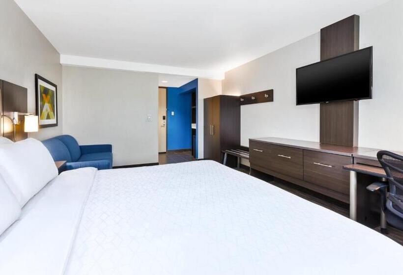 هتل Holiday Inn Express Winnipeg Airport Polo Park, An Ihg